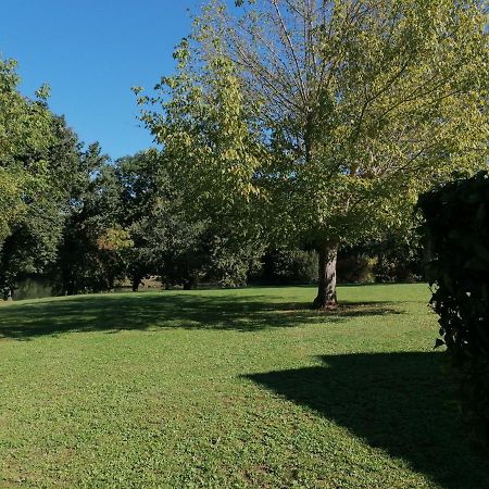 Residence Du Lac-Monflanquin Appartement Rdc Екстер'єр фото